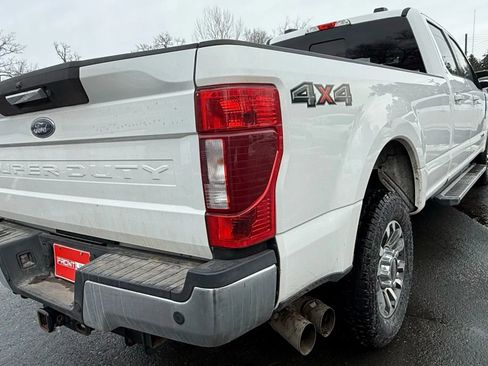 Used 2021 Ford F250 Lariat image 9