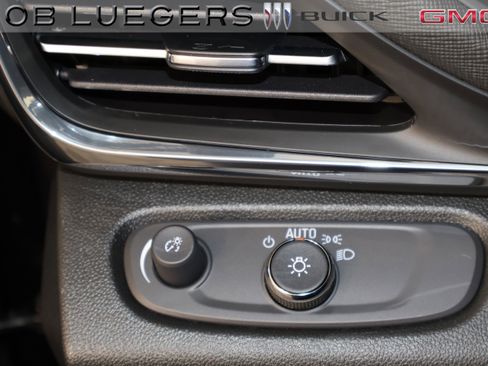 New 2026 Buick Envista Preferred w/ Convenience I Package FWD image 23