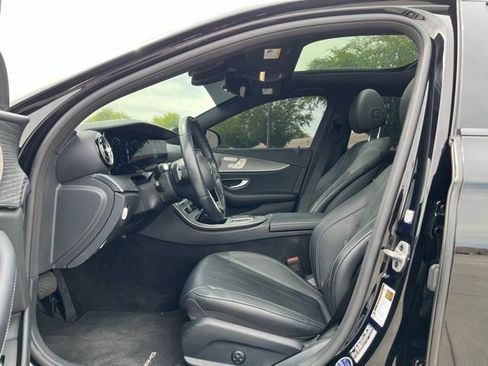 Used 2022 Mercedes-Benz E 350 Sedan image 11