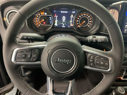 New 2025 Jeep Wrangler Sahara w/ Safety Group image 17