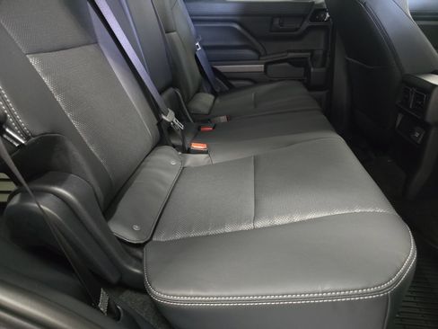 New 2026 Toyota 4Runner TRD Off-Road Premium image 24