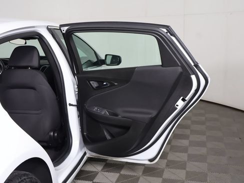 Used 2023 Chevrolet Malibu LS w/ Driver Confidence Package FWD image 19