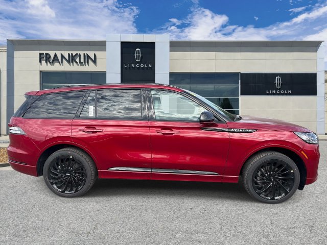 New 2027 Lincoln Aviator Reserve AWD/4WD image 8