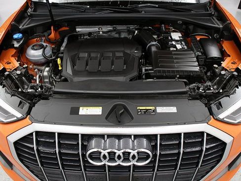 Used 2025 Audi Q3 2.0T Premium image 28