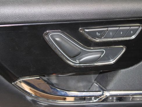 Used 2020 Lincoln Corsair Reserve image 23