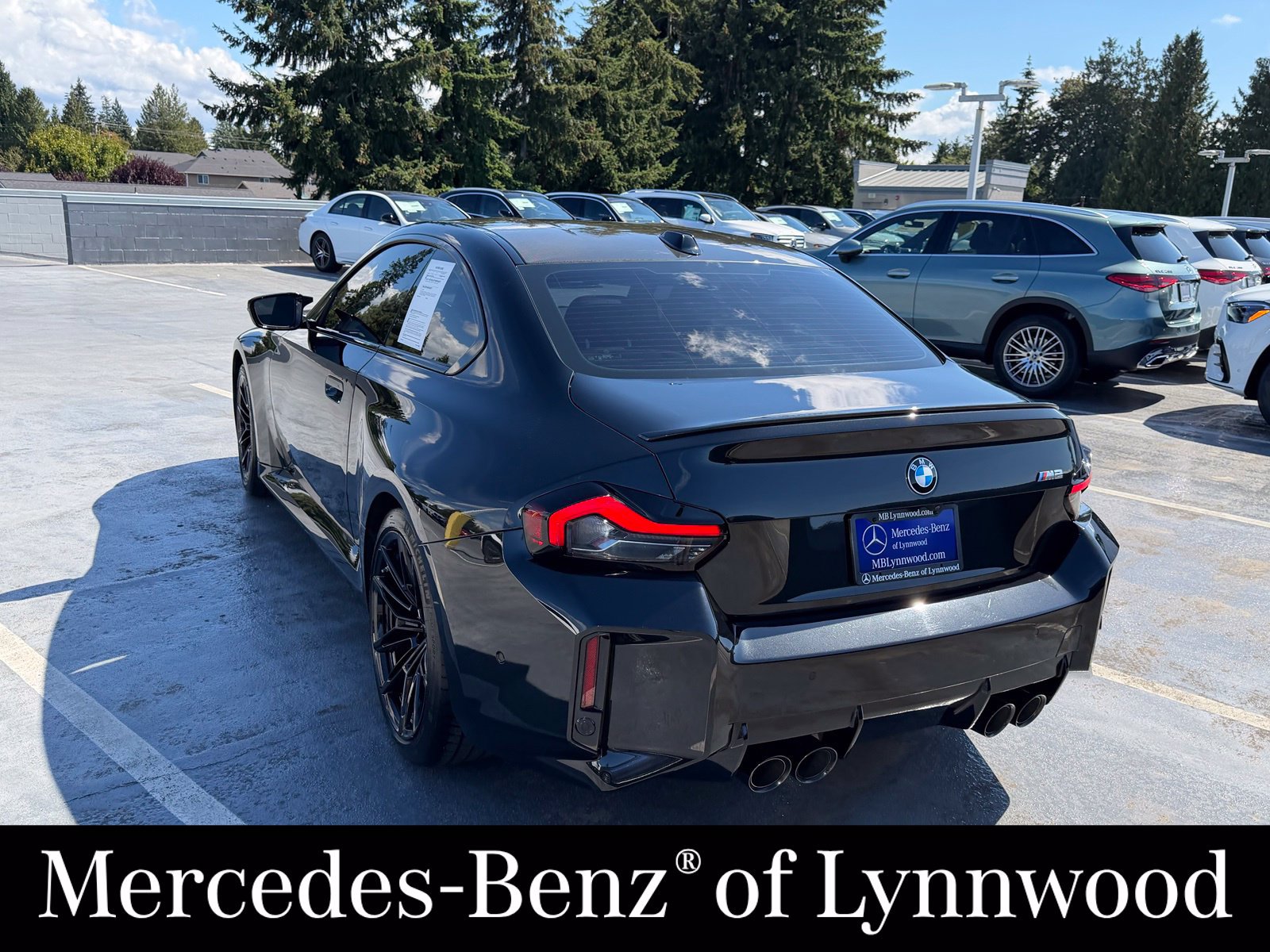 Used 2024 BMW M2 w/ Lighting Package RWD image 8