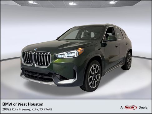 Used 2025 BMW X1 xDrive28i AWD/4WD image 1