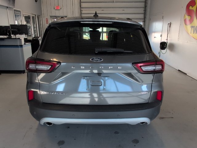 Used 2023 Ford Escape Platinum AWD/4WD image 4