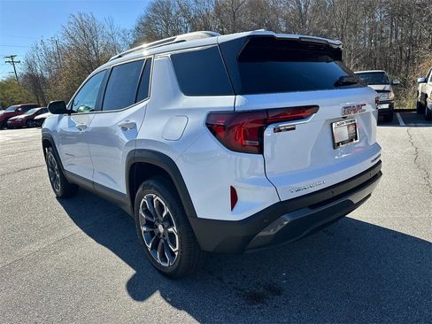 New 2026 GMC Terrain Elevation w/ Elevation Premium Package image 8