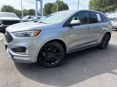 Used 2022 Ford Edge ST-Line AWD/4WD image 3