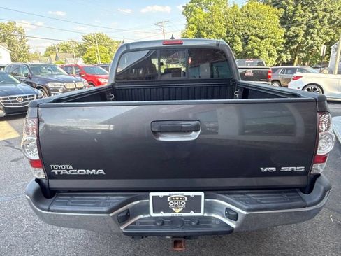 Used 2012 Toyota Tacoma 4x4 Double Cab w/ SR5 Pkg image 6