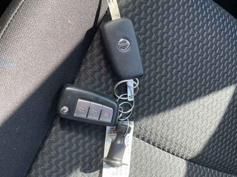 Used 2020 Nissan Rogue Sport S AWD/4WD image 13