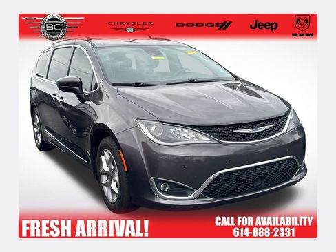 Used 2019 Chrysler Pacifica Touring-L Plus w/ Advanced Safetytec Group image 1