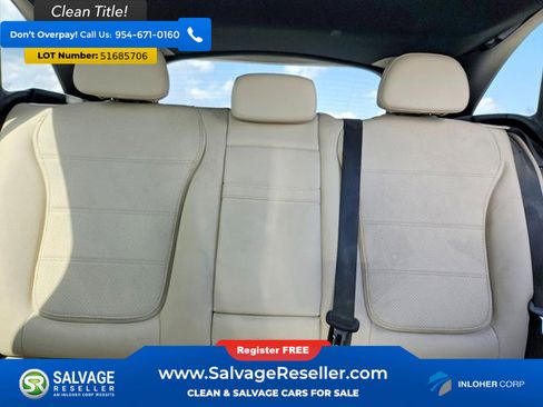 Used 2025 Mercedes-Benz GLC 300 image 13
