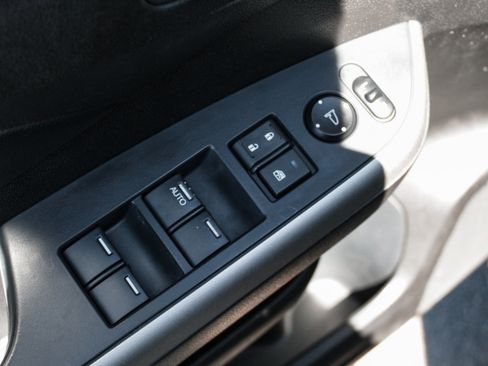 Used 2024 Ford Bronco Outer Banks AWD/4WD image 30