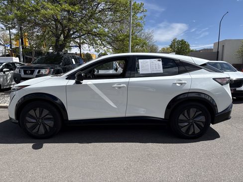 Used 2024 Nissan Ariya AWD image 6