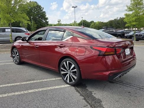 Used 2020 Nissan Altima 2.5 SR FWD image 4