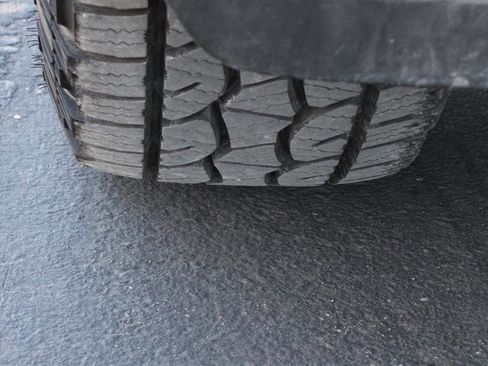 Used 2018 Toyota 4Runner SR5 Premium image 38