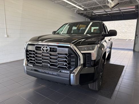 New 2026 Toyota Tundra SR5 image 3