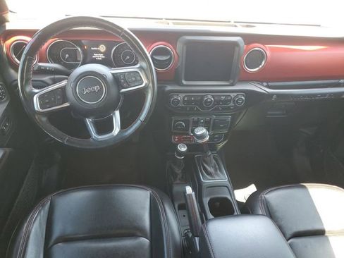 Used 2021 Jeep Wrangler Unlimited Rubicon w/ Dual Top Group AWD/4WD image 24