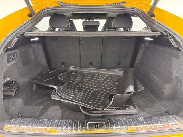Used 2023 Lamborghini Urus S AWD/4WD image 26