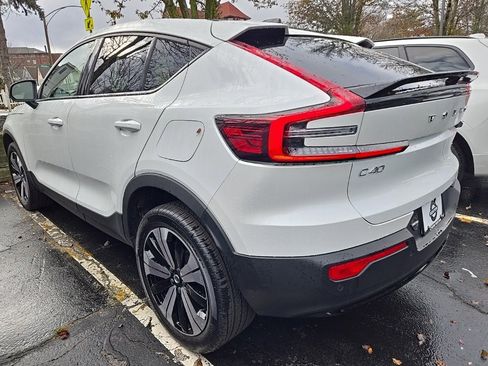 Certified 2023 Volvo C40 P8 Recharge Plus w/ Climate Package image 10