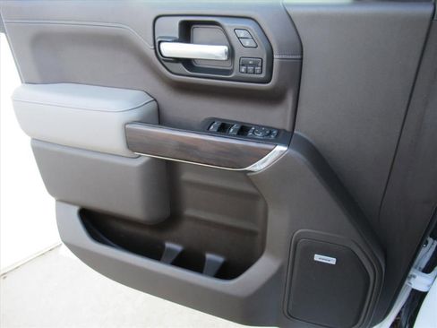 Used 2021 GMC Sierra 1500 SLT w/ SLT Convenience Package image 27