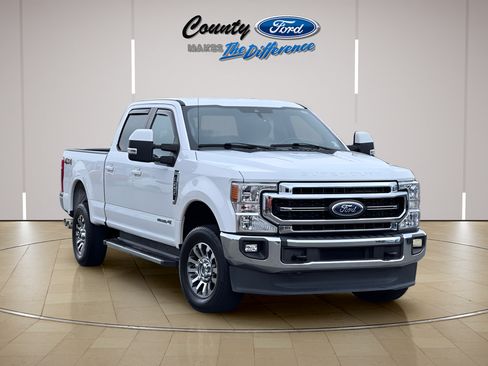 Used 2021 Ford F250 Lariat w/ Lariat Value Package AWD/4WD image 1