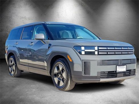 New 2026 Hyundai Santa Fe SE image 2