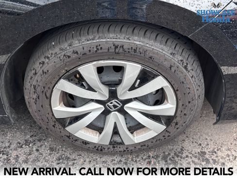 Used 2025 Honda Civic LX image 7
