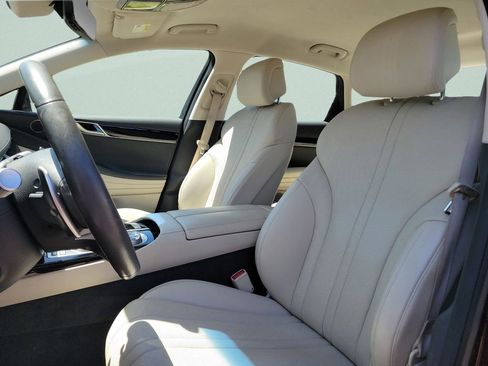 Used 2021 Genesis G80 2.5T AWD/4WD image 22