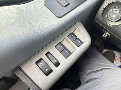 Used 2013 Ford F350 XLT w/ XLT Premium Pkg image 25