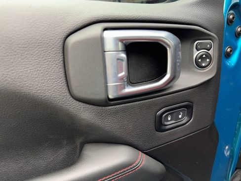 Used 2024 Jeep Wrangler Rubicon 392 image 35