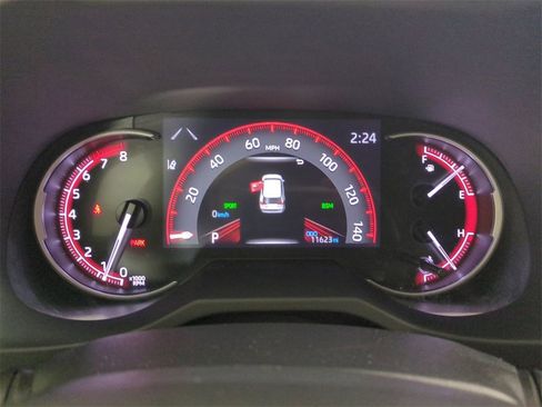 Used 2023 Toyota RAV4 XLE Premium image 34