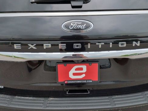 Used 2023 Ford Expedition Limited AWD/4WD image 52