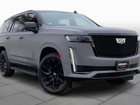 Used 2021 Cadillac Escalade Sport Platinum image 2