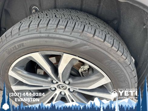 Used 2020 Lexus RX 450hL AWD w/ Premium Package image 11