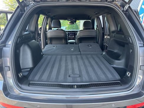 Used 2022 Jeep Grand Cherokee Altitude image 55