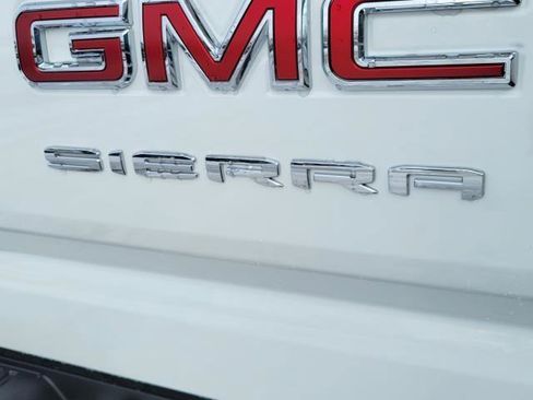 New 2026 GMC Sierra 1500 Elevation image 10