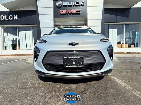 Used 2023 Chevrolet Bolt EUV LT image 5