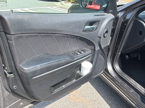 Used 2023 Dodge Charger SXT image 14