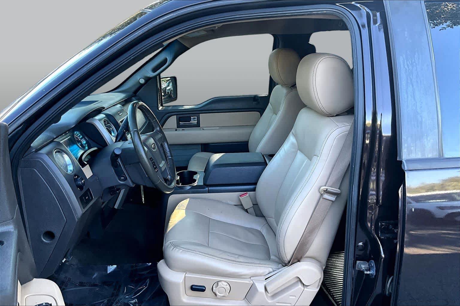 Used 2014 Ford F150 XLT w/ Equipment Group 302A Luxury AWD/4WD image 8