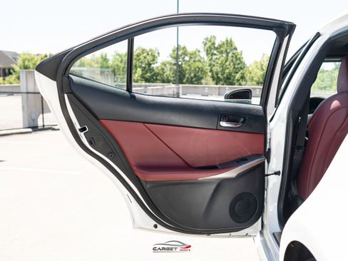 Used 2016 Lexus IS 300 AWD w/ F Sport Package image 39