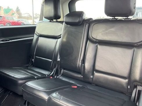 Used 2025 Ford Expedition Max Platinum AWD/4WD image 30