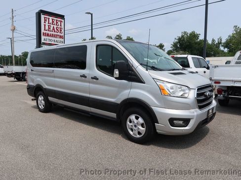 Used 2020 Ford Transit 350 XLT RWD image 7
