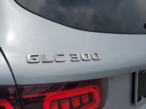 Used 2022 Mercedes-Benz GLC 300 image 31