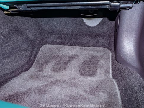 Used 2002 Ford Thunderbird Deluxe image 94