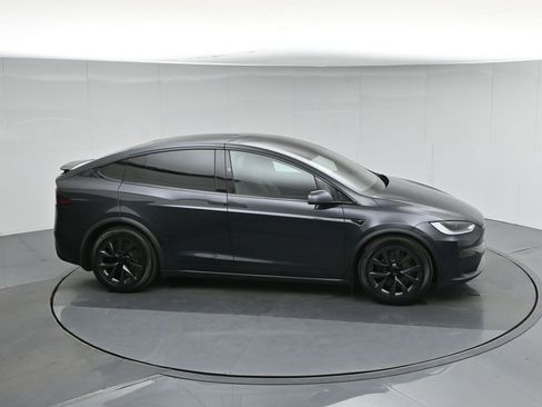 Used 2024 Tesla Model X image 49