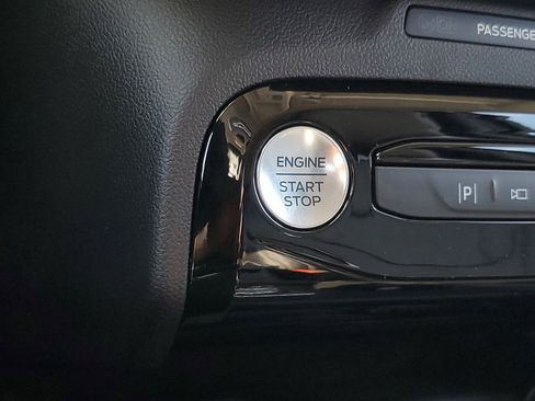 New 2025 Ford Escape Base w/ PHEV Premium Package image 15