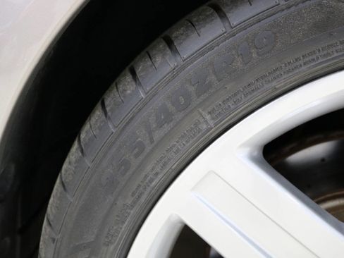 Used 2009 Mercedes-Benz S 550 image 15